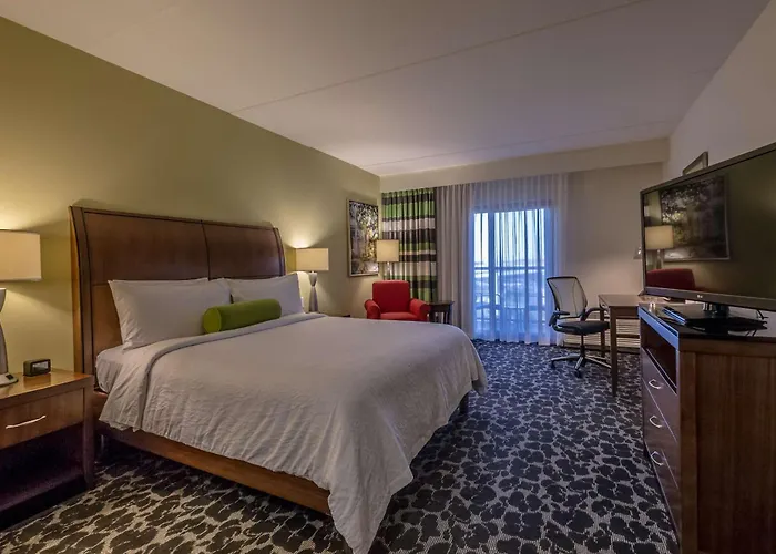 Hilton Garden Inn Charleston Waterfront/Downtown
